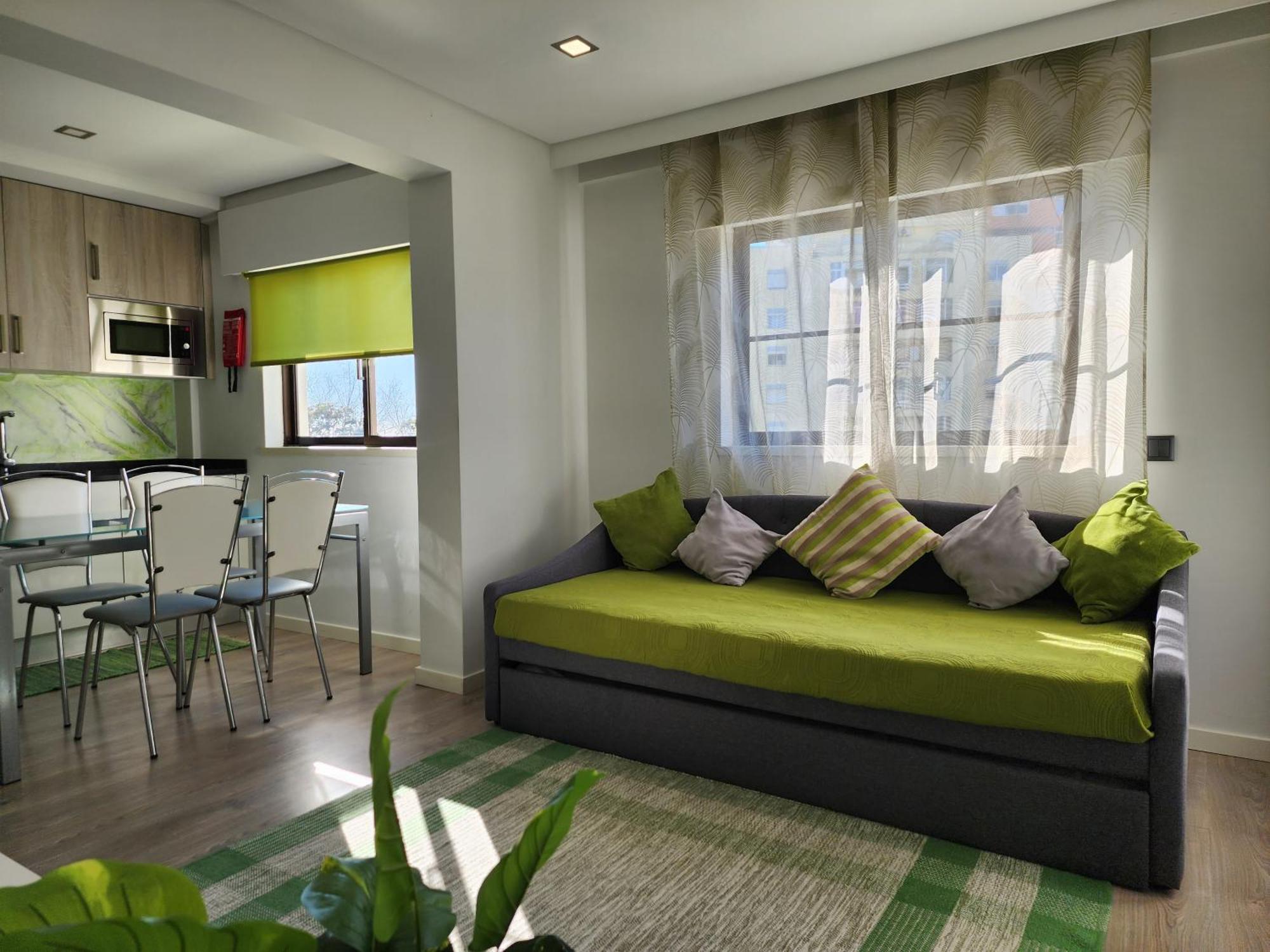 Ria Center Apartment - Left Фару Екстер'єр фото